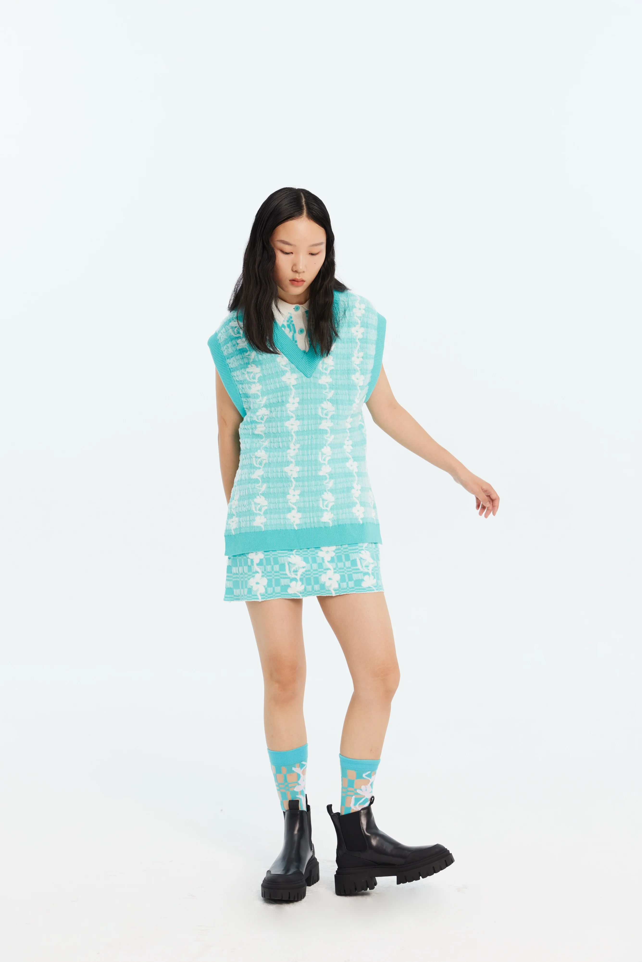 GERRY OVERSIZED FLORAL STITCH ECO VEST - Image 3